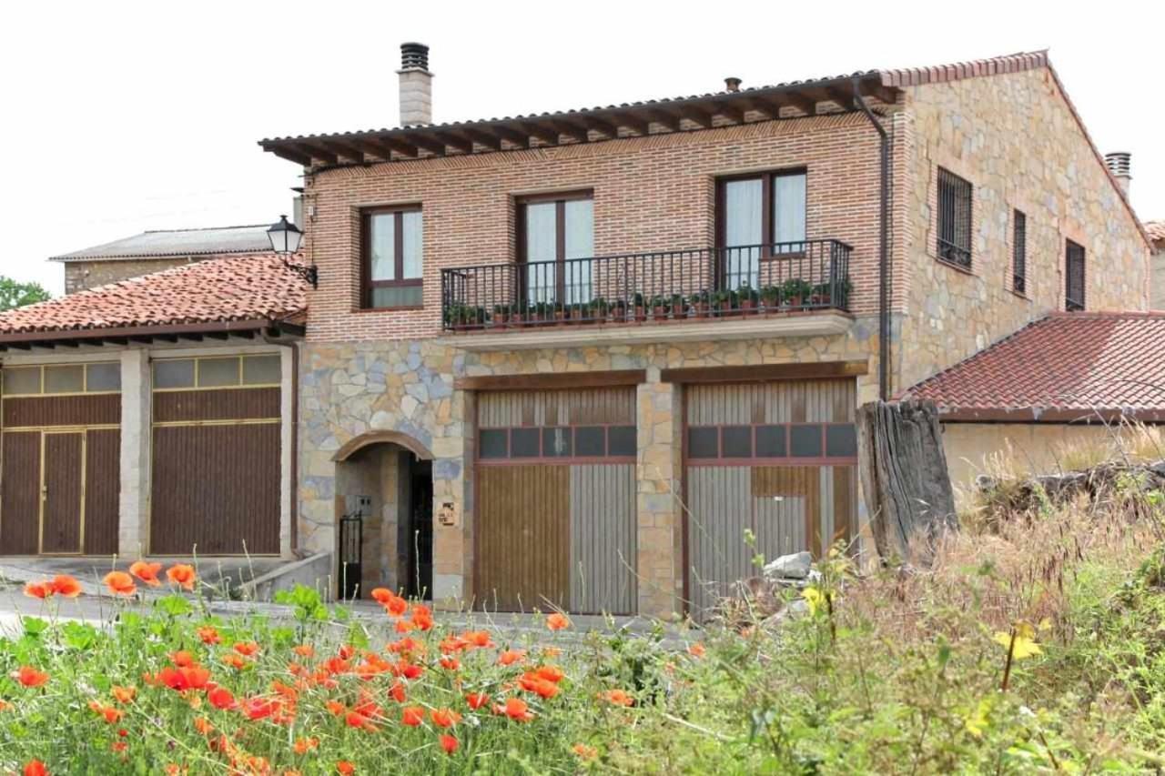 Casa Rural El Carrascal Casarejos Esterno foto